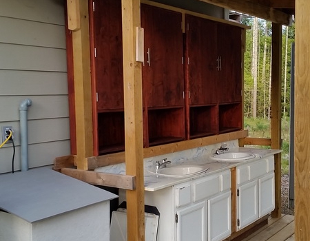 14 Pump covering painted