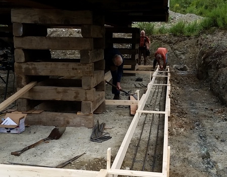 08 Laying and tying the rebar