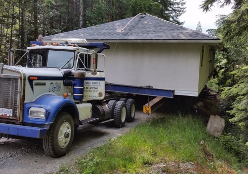 05 Yoke towing assembly