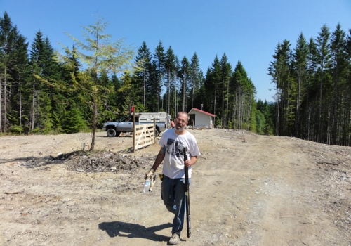 2doug-finished-gate